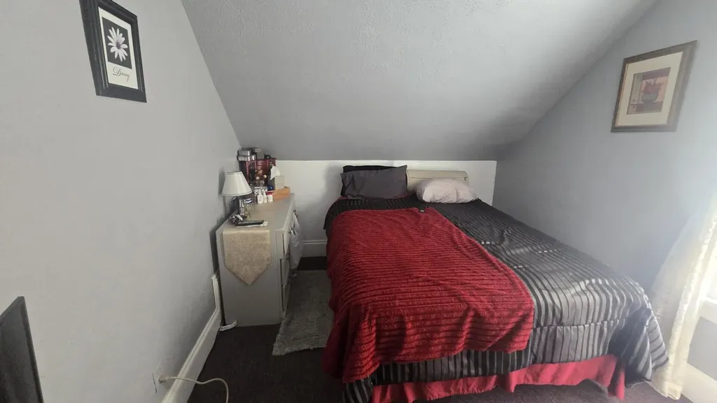 147 W Addison Street Jackson City MI 49203