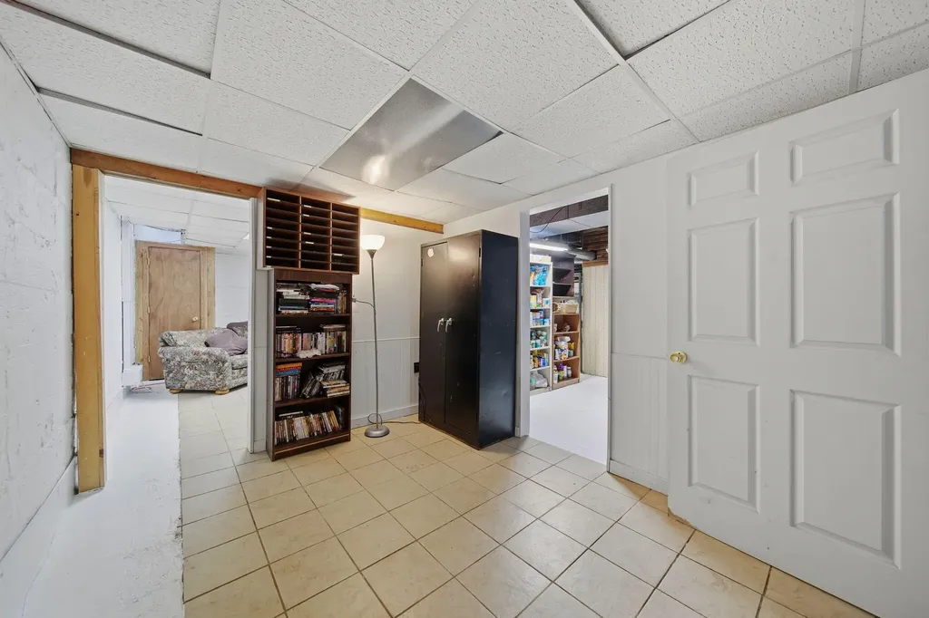 113 Chicago Street Brooklyn Village MI 49230