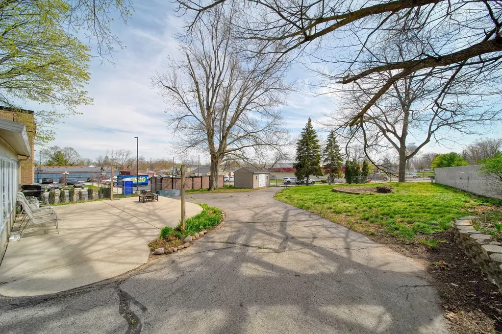 113 Chicago Street Brooklyn Village MI 49230
