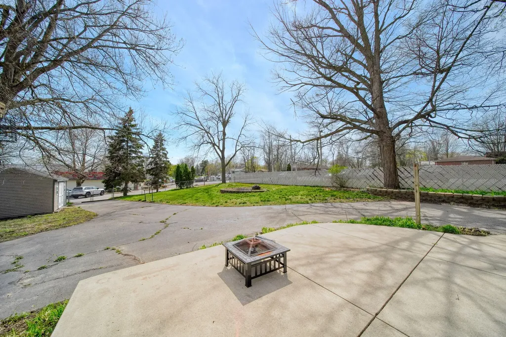 113 Chicago Street Brooklyn Village MI 49230