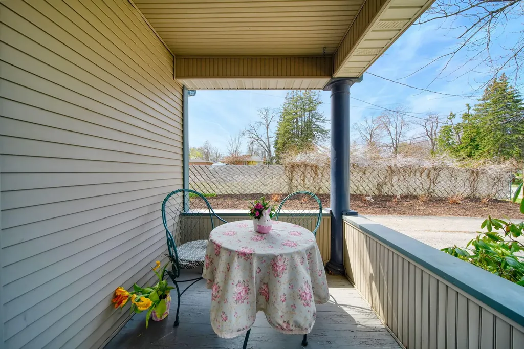 113 Chicago Street Brooklyn Village MI 49230