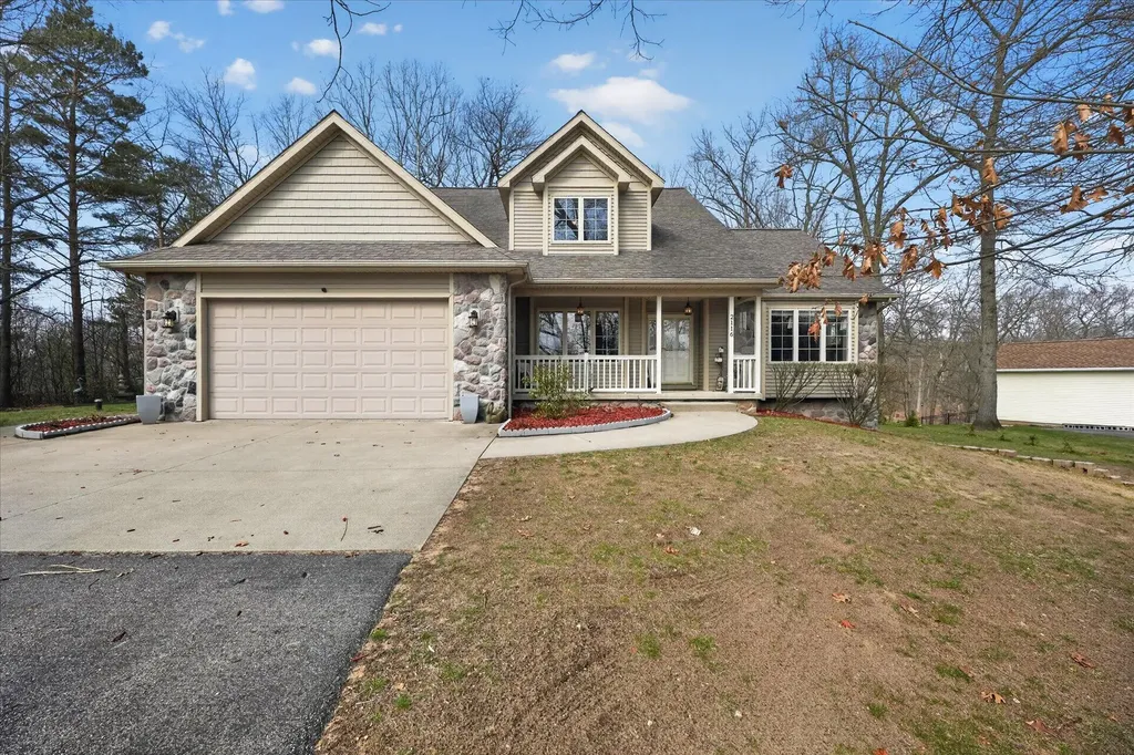 2116 Scenic Hills Drive Leoni Township MI 49201
