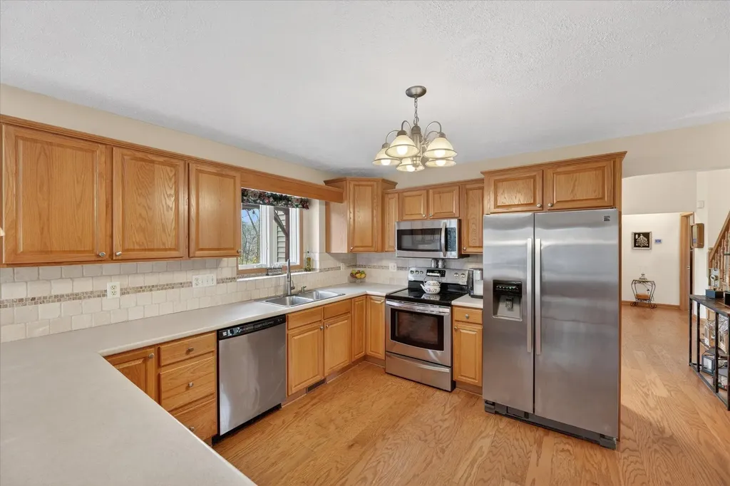 2116 Scenic Hills Drive Leoni Township MI 49201
