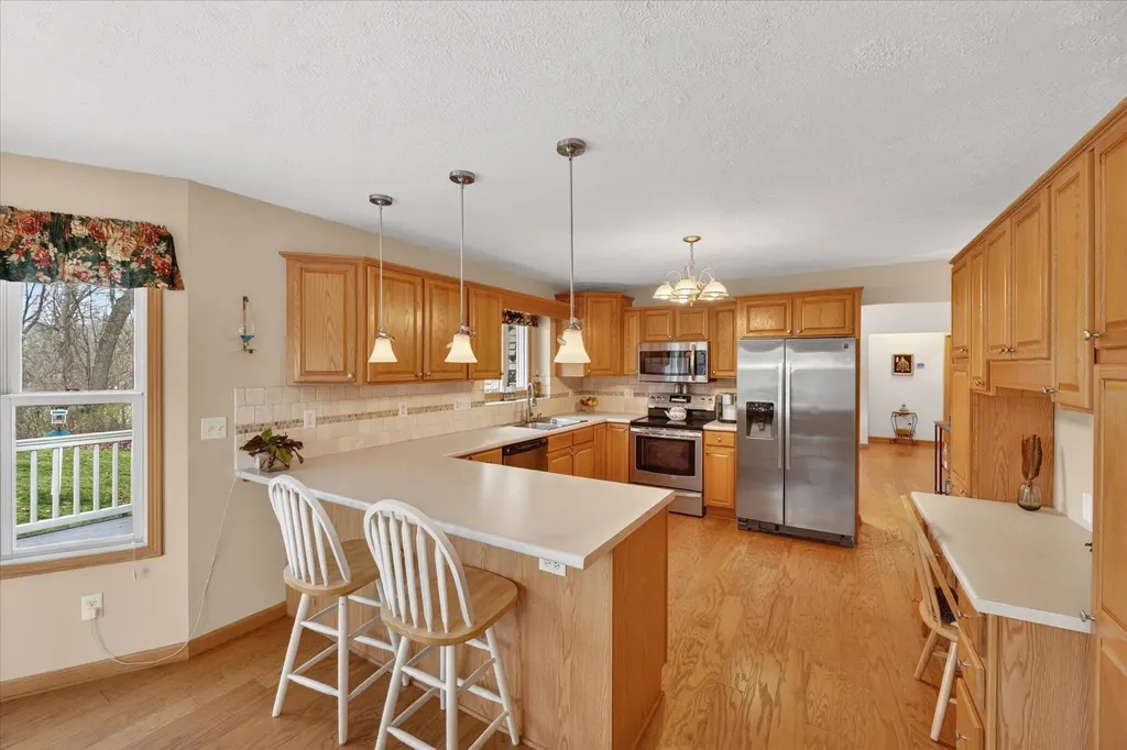2116 Scenic Hills Drive Leoni Township MI 49201