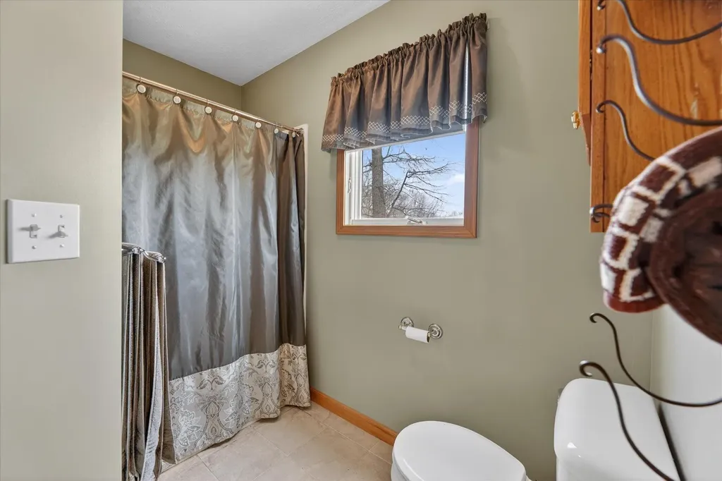 2116 Scenic Hills Drive Leoni Township MI 49201