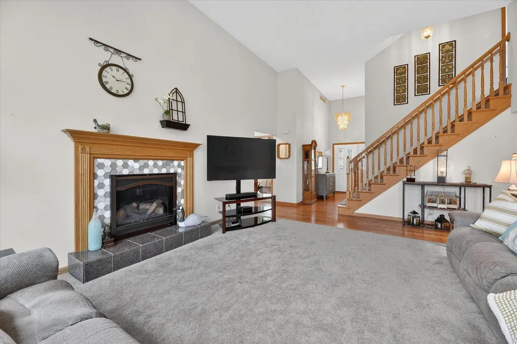 2116 Scenic Hills Drive Leoni Township MI 49201