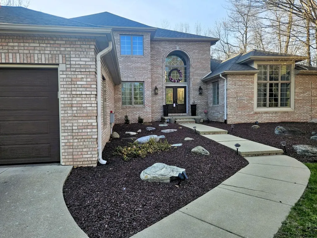 4922 Country Lane Summit Township MI 49201