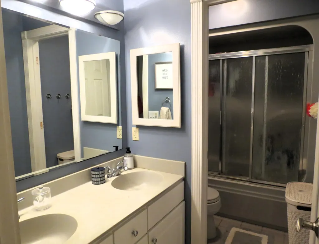 4922 Country Lane Summit Township MI 49201