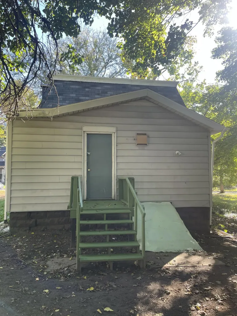 1034 Williams Street Jackson City MI 49203