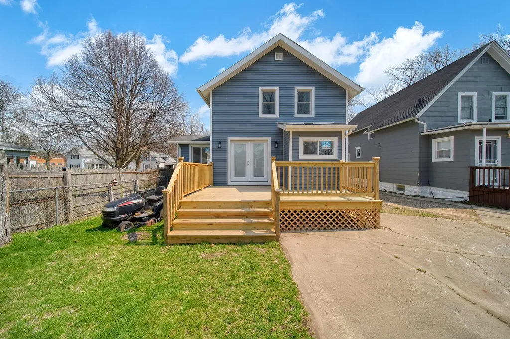 316 Carr Street Jackson City MI 49201