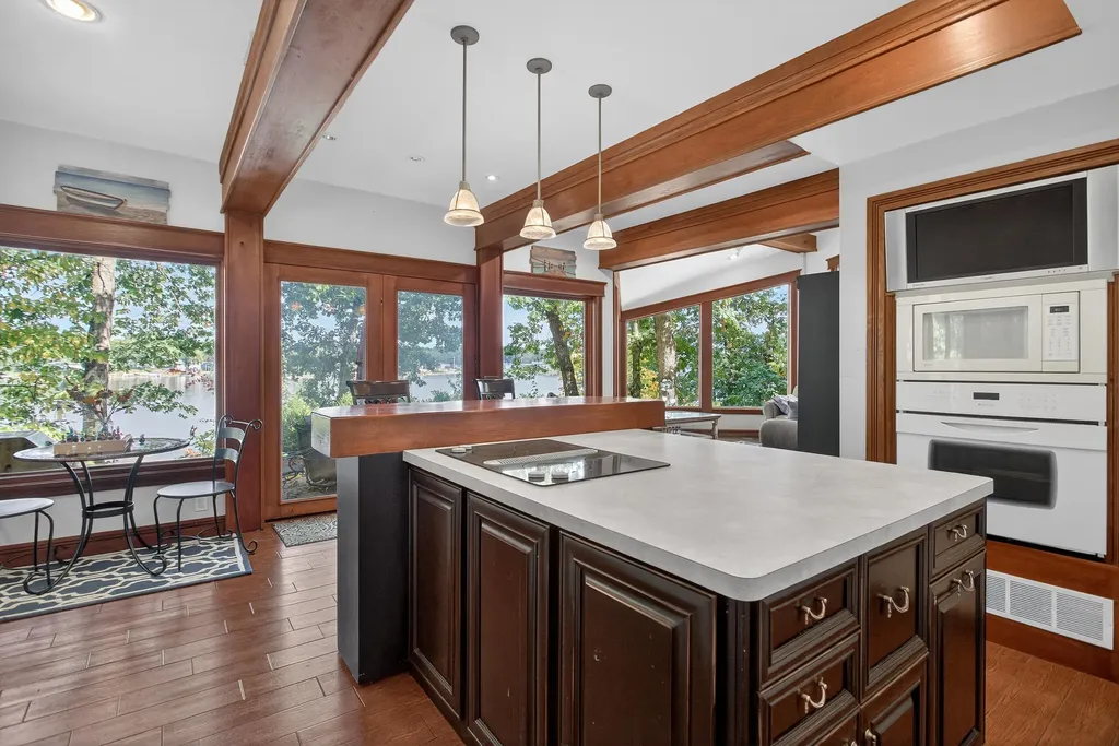 11478 Mackinac Path N Somerset Township MI 49249