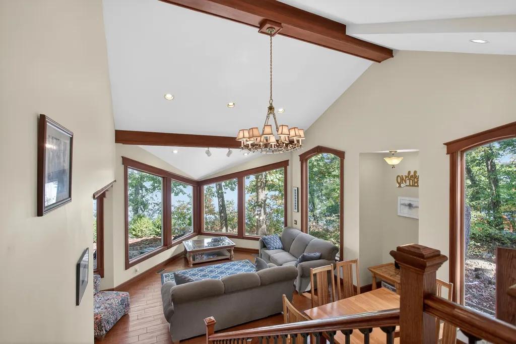 11478 Mackinac Path N Somerset Township MI 49249