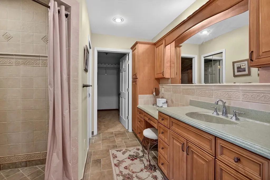 11478 Mackinac Path N Somerset Township MI 49249