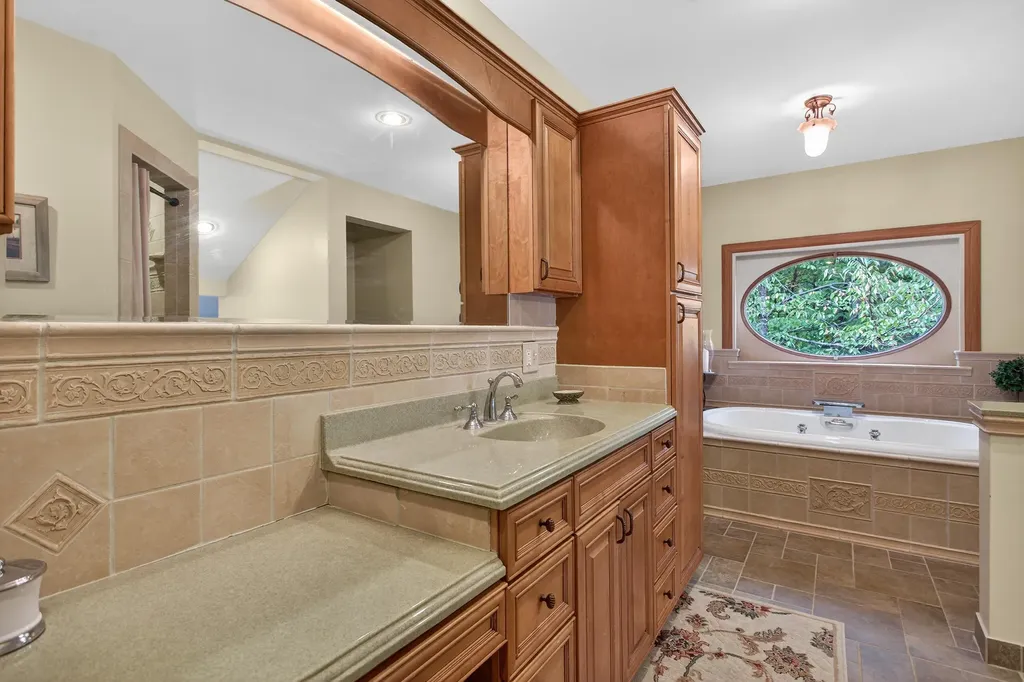 11478 Mackinac Path N Somerset Township MI 49249
