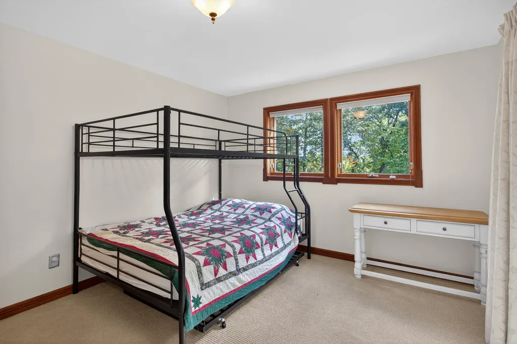 11478 Mackinac Path N Somerset Township MI 49249