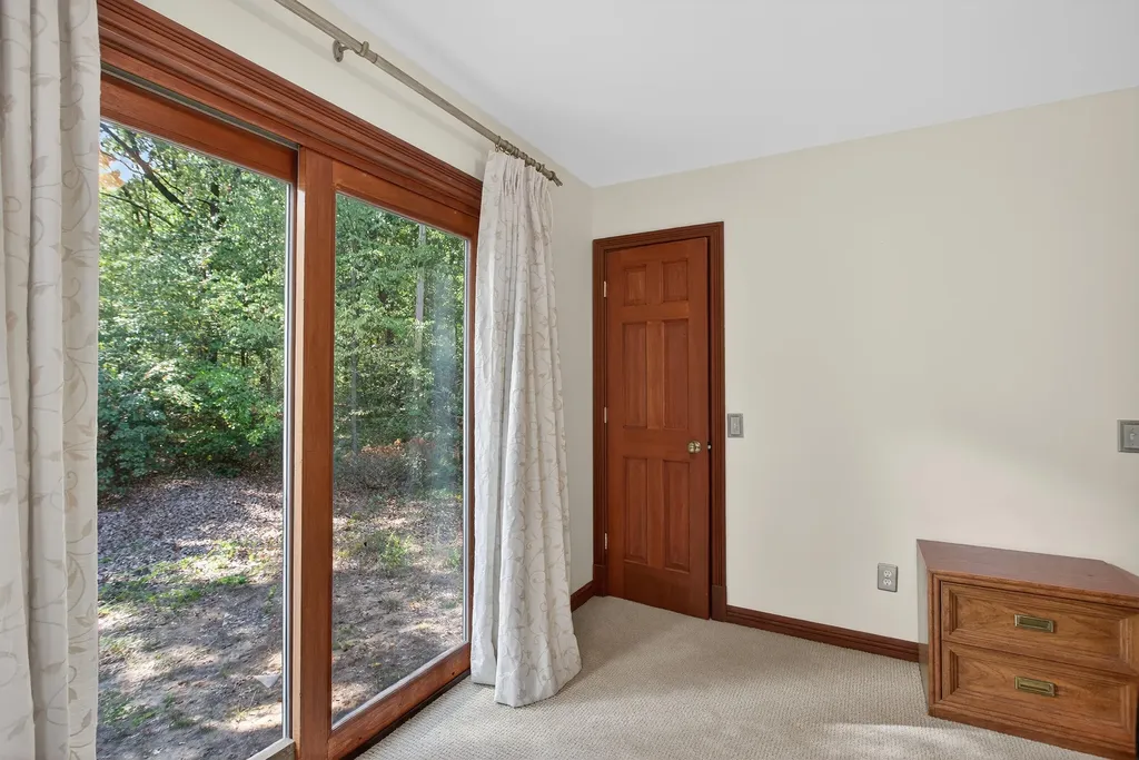 11478 Mackinac Path N Somerset Township MI 49249