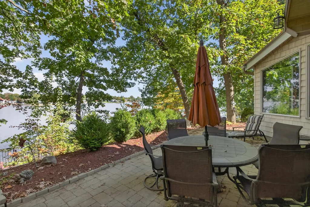 11478 Mackinac Path N Somerset Township MI 49249