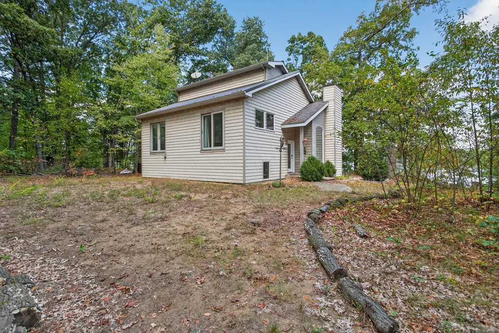 11478 Mackinac Path N Somerset Township MI 49249