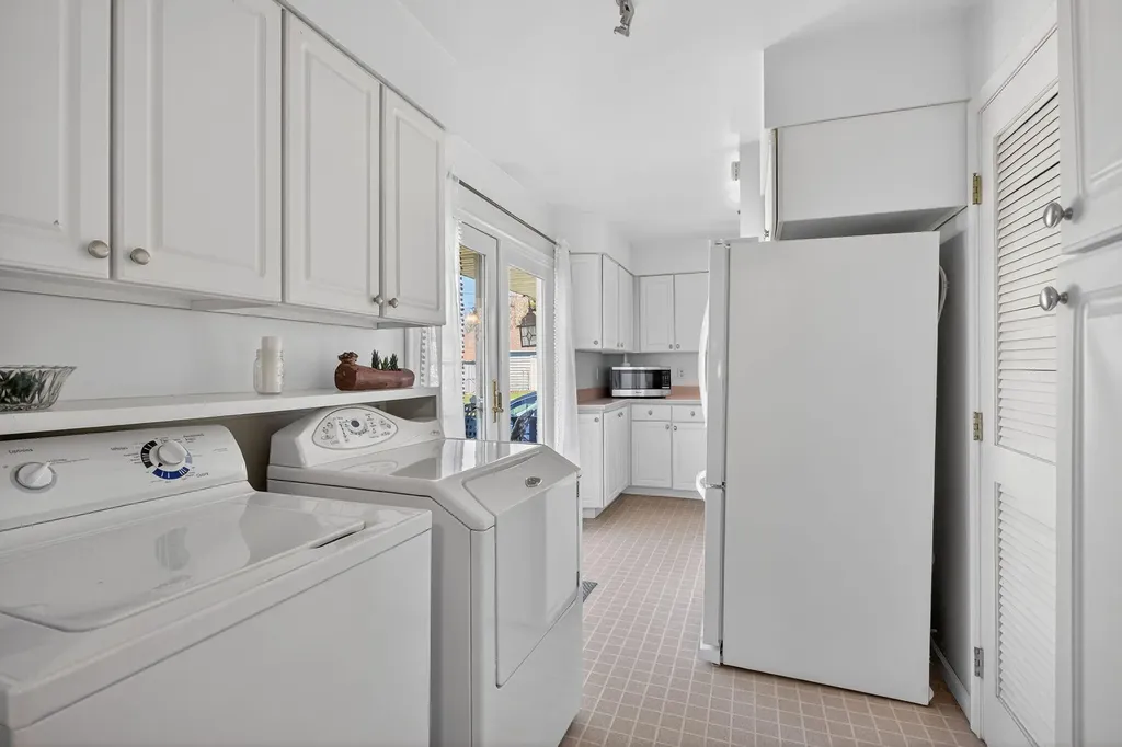 3442 Acacia Boulevard Summit Township MI 49203