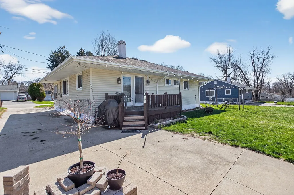 3442 Acacia Boulevard Summit Township MI 49203