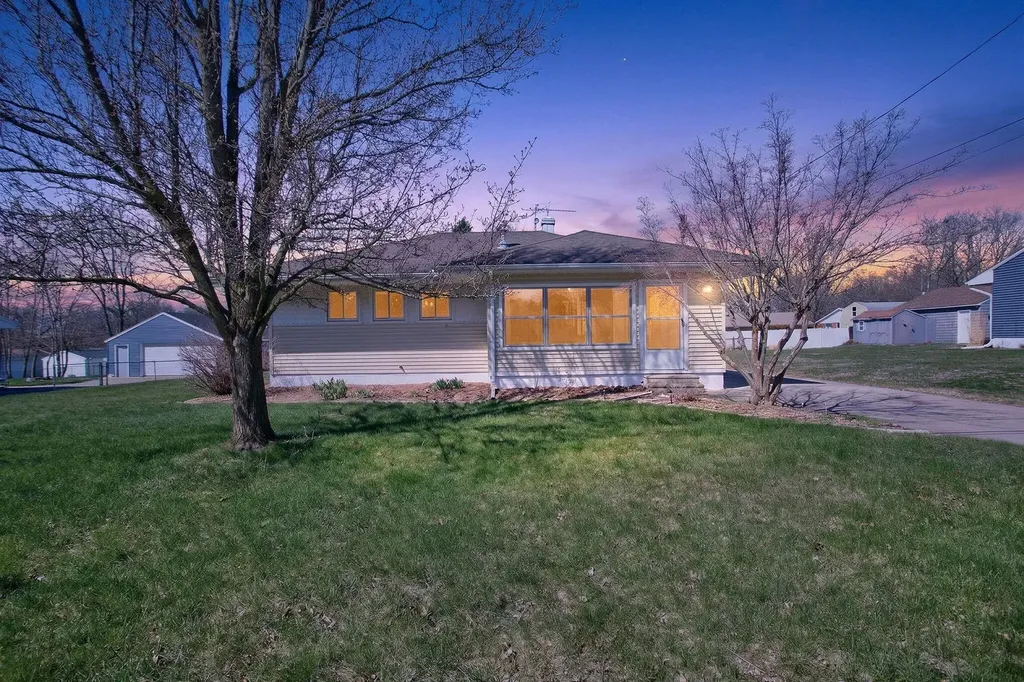 3442 Acacia Boulevard Summit Township MI 49203