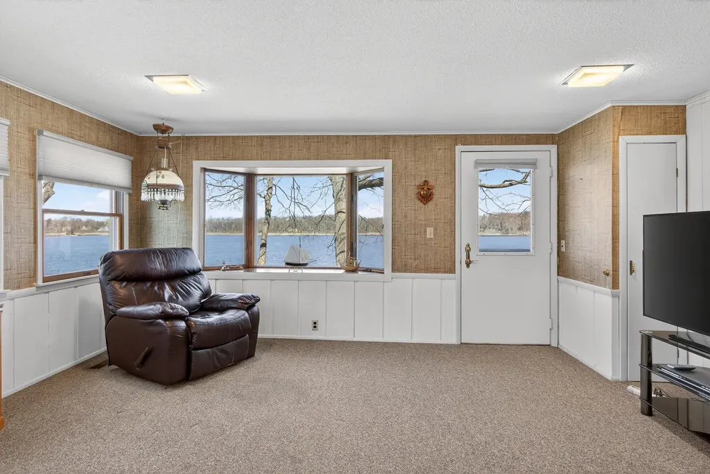 8653 Wildwood Court Napoleon Township MI 49201