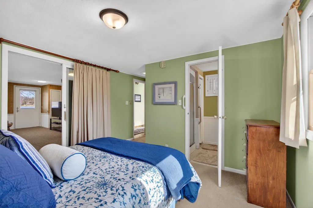 8653 Wildwood Court Napoleon Township MI 49201