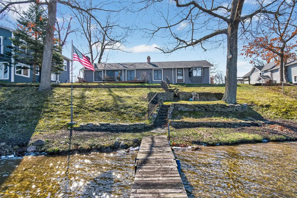 8653 Wildwood Court Napoleon Township MI 49201