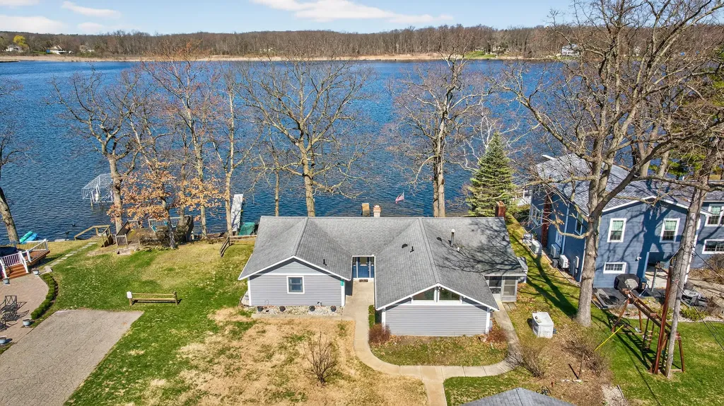 8653 Wildwood Court Napoleon Township MI 49201