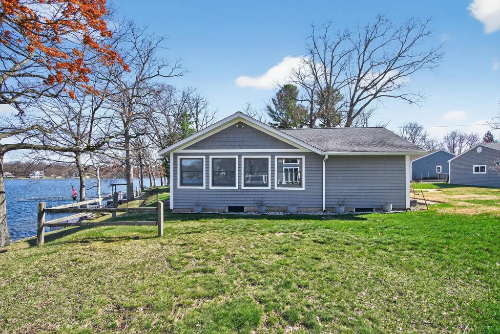 8653 Wildwood Court Napoleon Township MI 49201