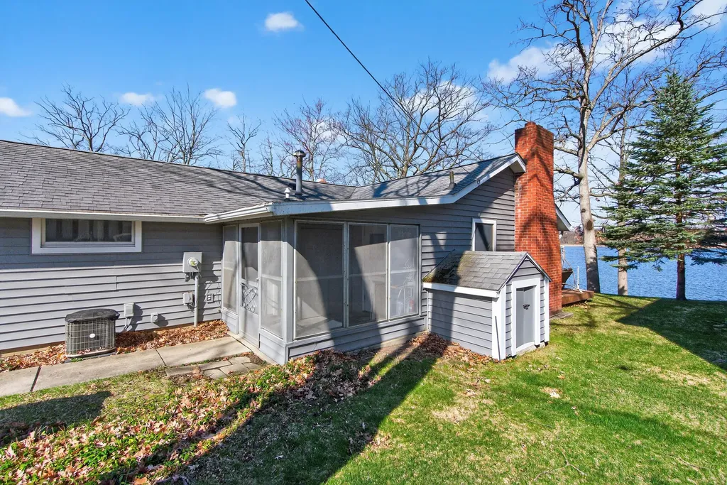 8653 Wildwood Court Napoleon Township MI 49201