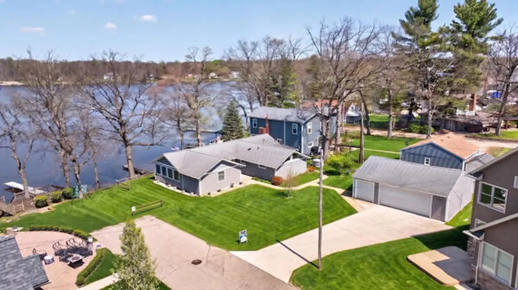 8653 Wildwood Court Napoleon Township MI 49201