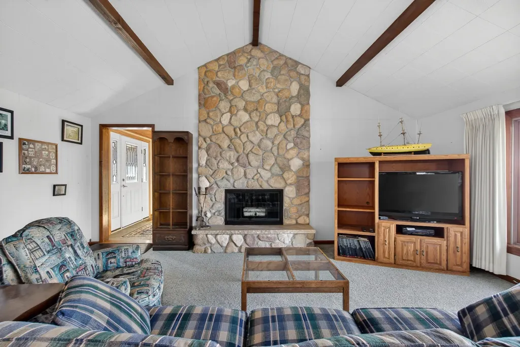 8653 Wildwood Court Napoleon Township MI 49201