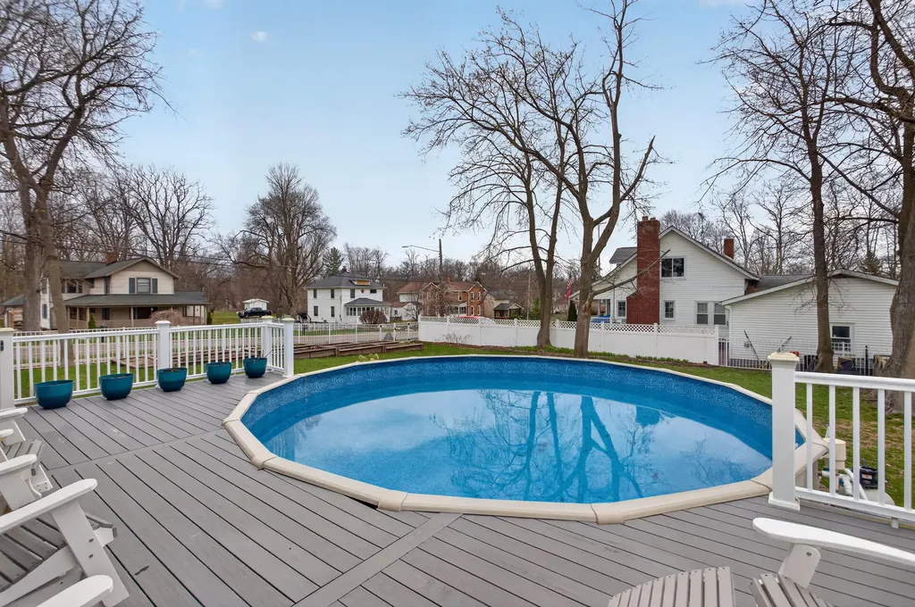 228 Chicago Street Brooklyn Village MI 49230