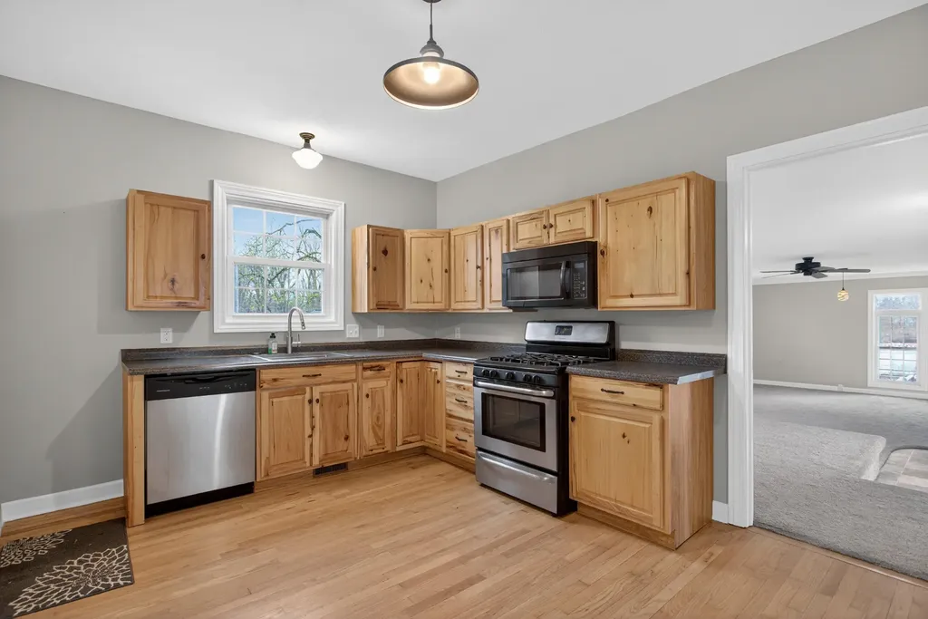 228 Chicago Street Brooklyn Village MI 49230
