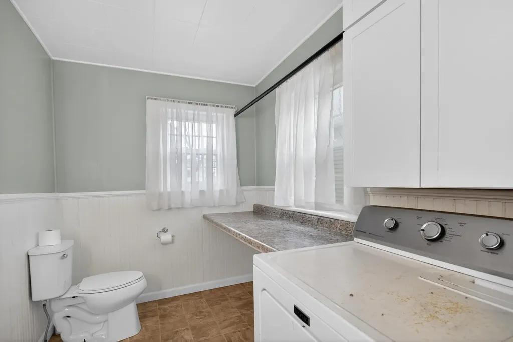 228 Chicago Street Brooklyn Village MI 49230