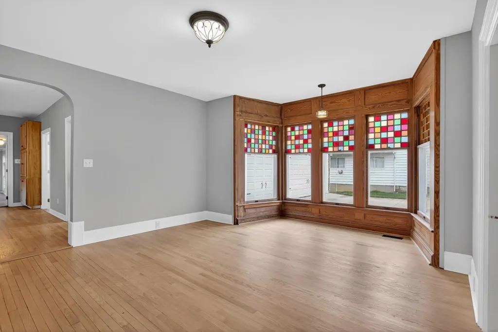 228 Chicago Street Brooklyn Village MI 49230
