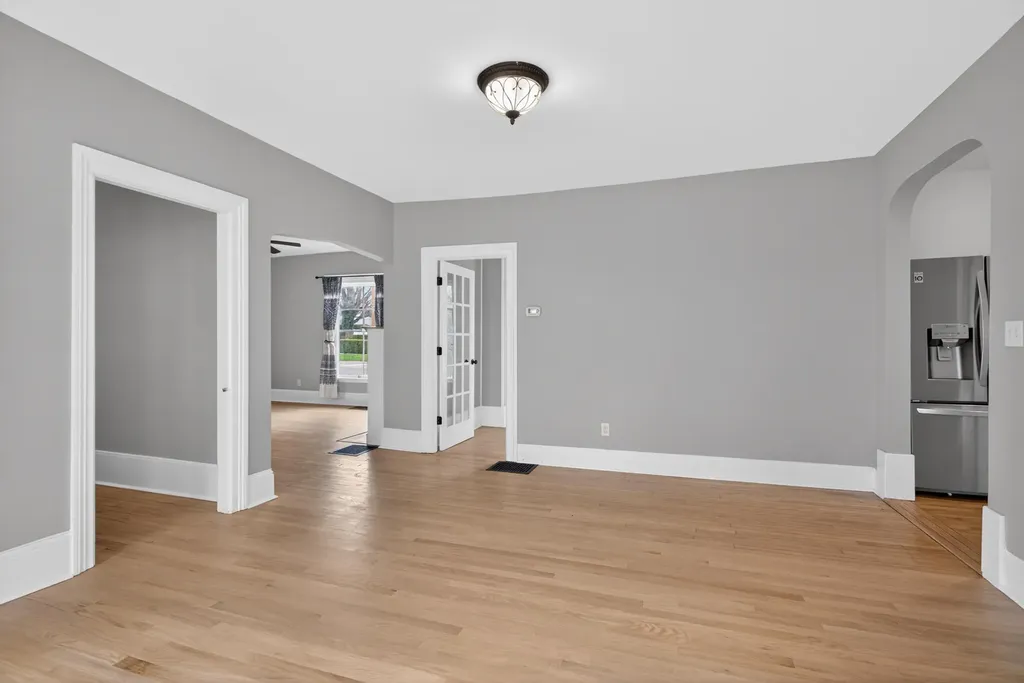 228 Chicago Street Brooklyn Village MI 49230