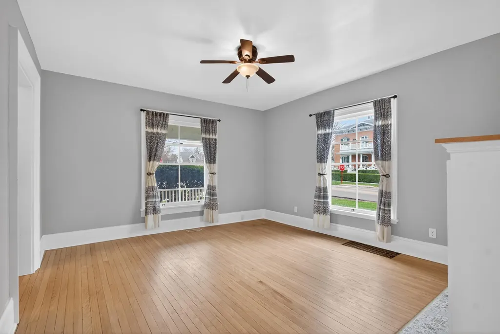 228 Chicago Street Brooklyn Village MI 49230