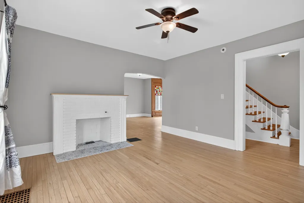 228 Chicago Street Brooklyn Village MI 49230