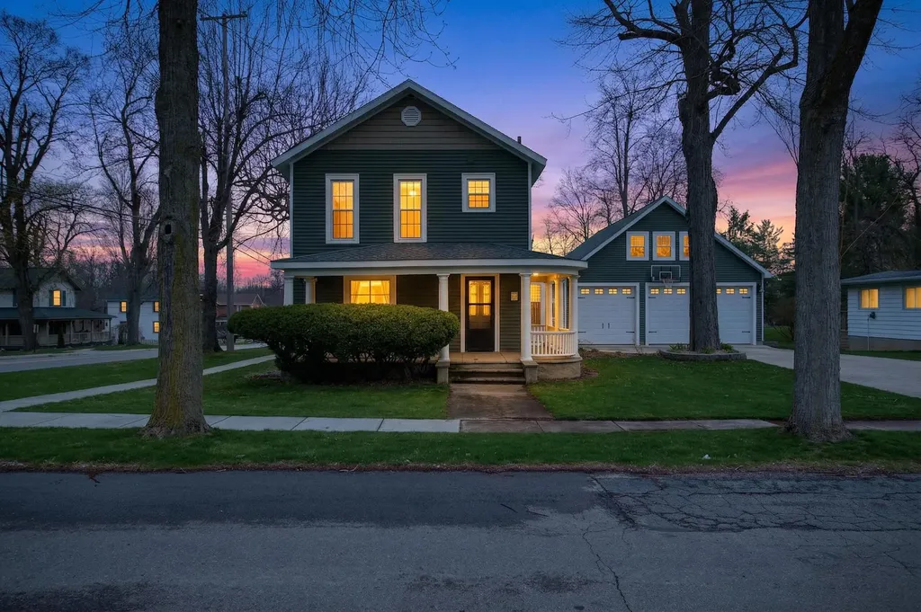 228 Chicago Street Brooklyn Village MI 49230