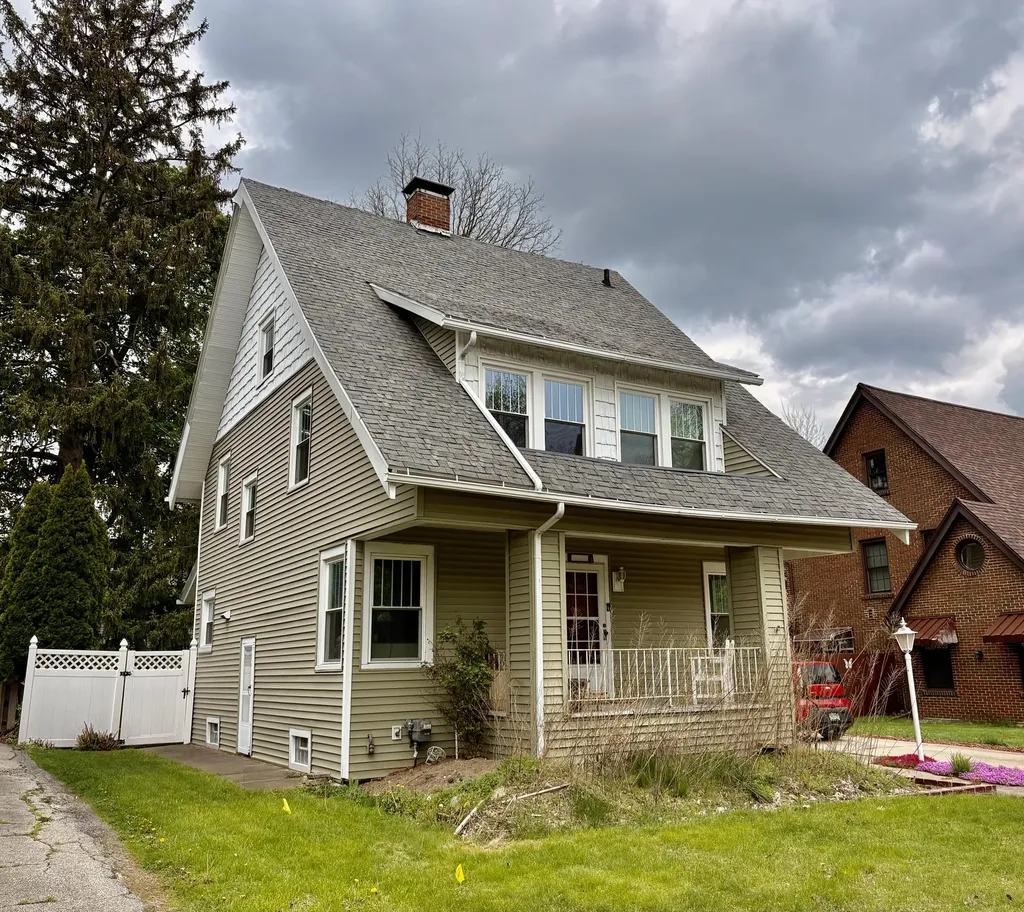754 Oakridge Drive Jackson City MI 49203