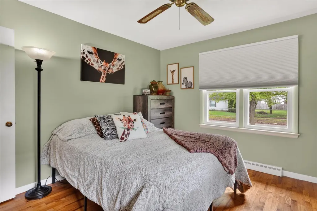 828 Fleming Avenue Jackson City MI 49202