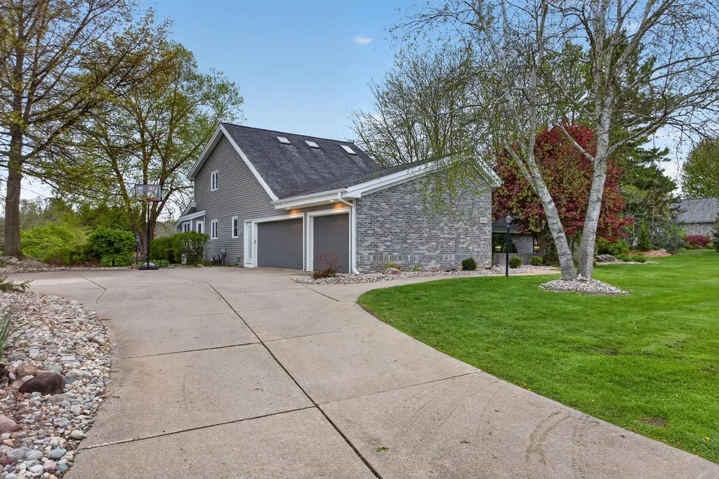 4530 Eagle Drive Summit Township MI 49201