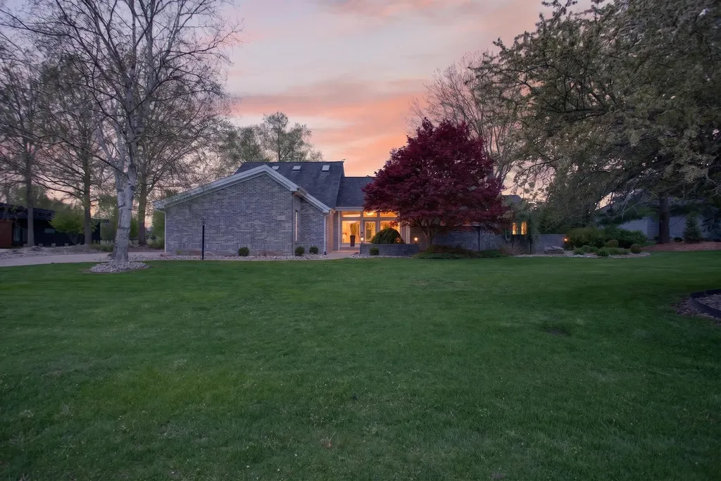 4530 Eagle Drive Summit Township MI 49201
