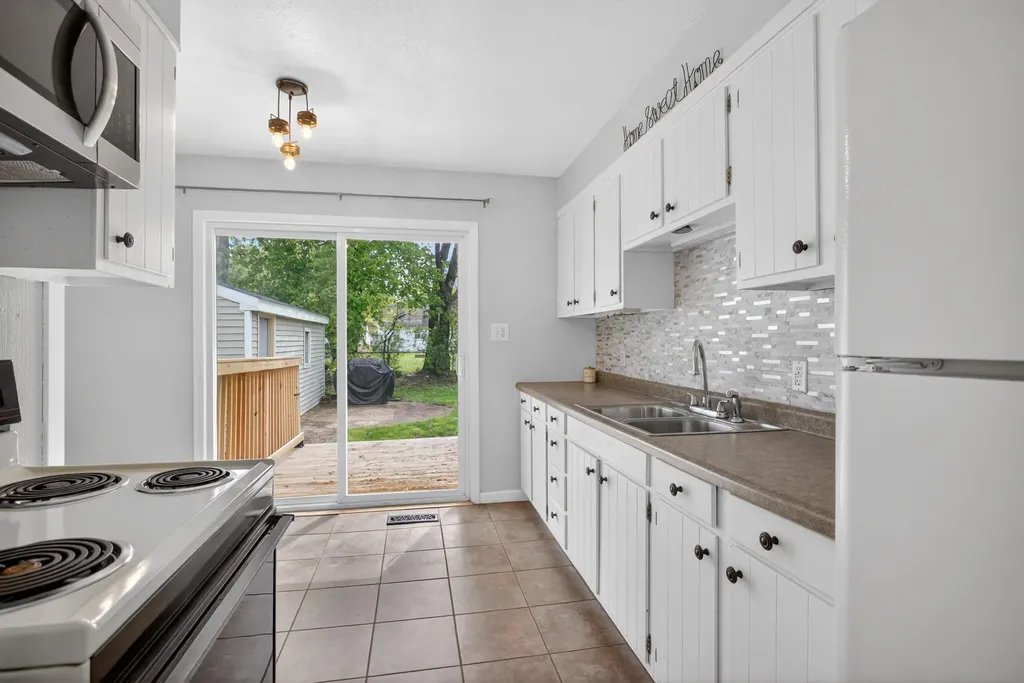 3455 Acacia Boulevard Summit Township MI 49203