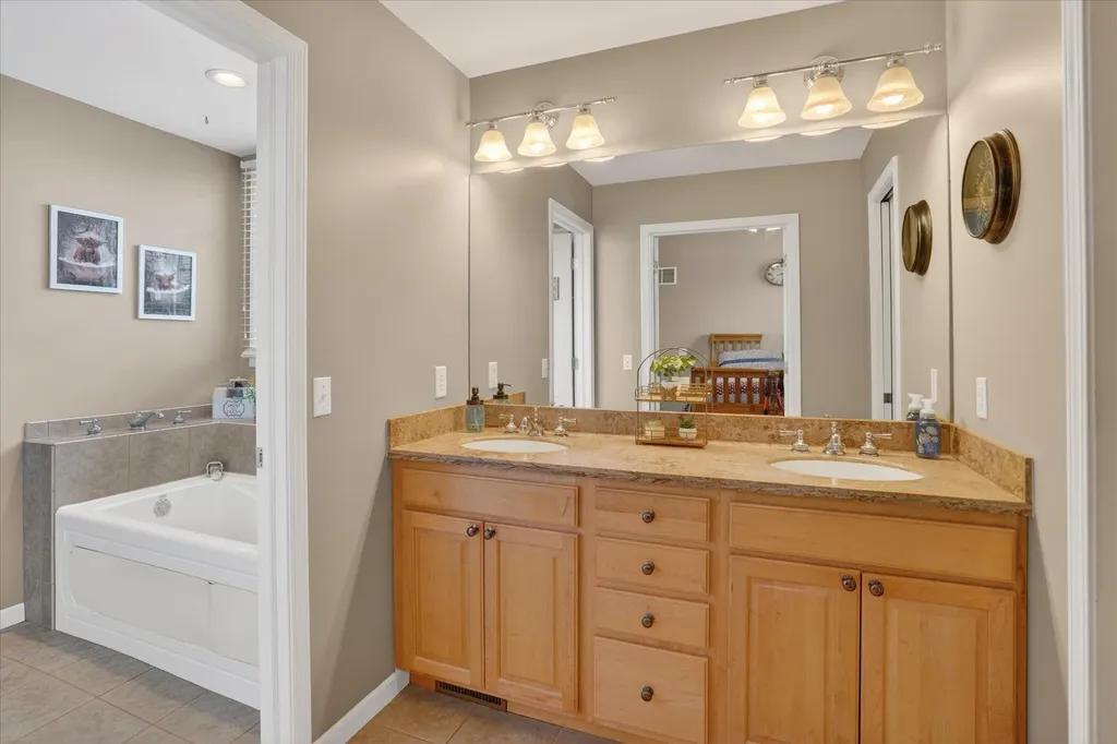 3849 Thorncrest Drive Summit Township MI 49203