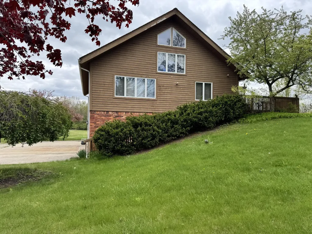 6999 M 50 Franklin Township MI 49265