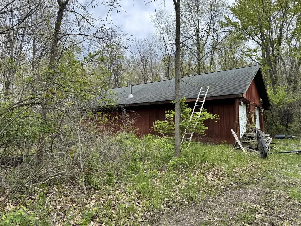 6999 M 50 Franklin Township MI 49265