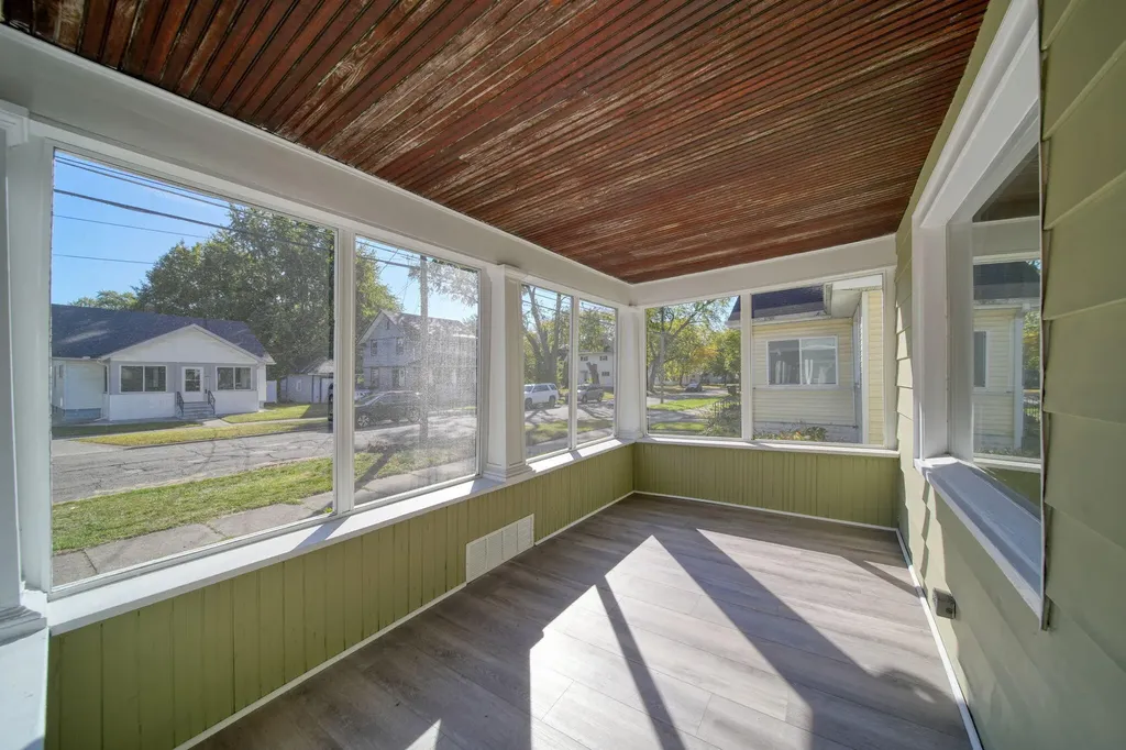 314 Orange Street Jackson City MI 49202